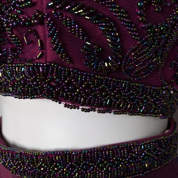 Sherri Hill bright plum purple beaded two piece prom set 2 - Picture 4 of 12